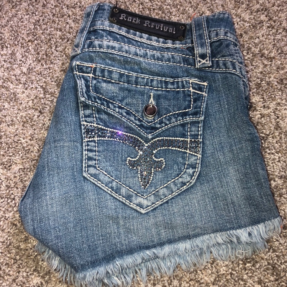 light wash rock revival denim shorts!